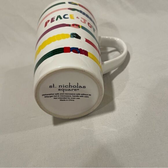 Peace & Joy travel mug with handle by St. Nicholas Square - Picture 6 of 9